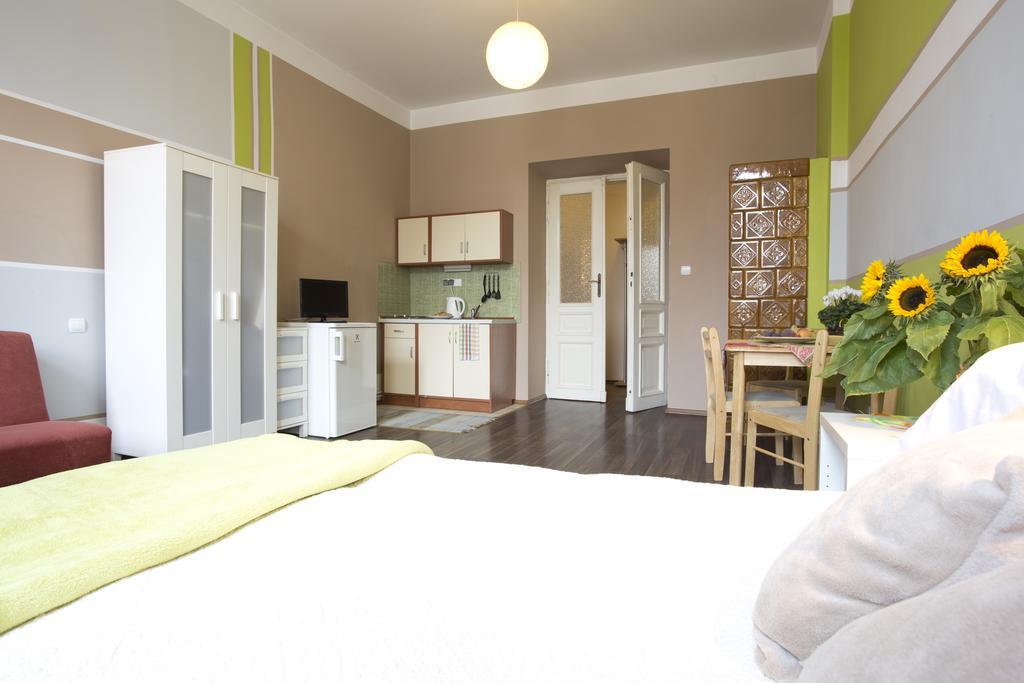 Апартаменты Krakow Townhouse Экстерьер фото