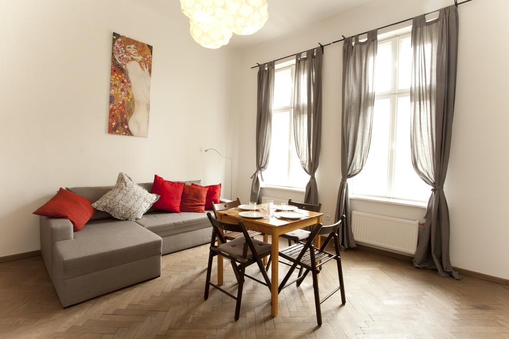 Апартаменты Krakow Townhouse Экстерьер фото