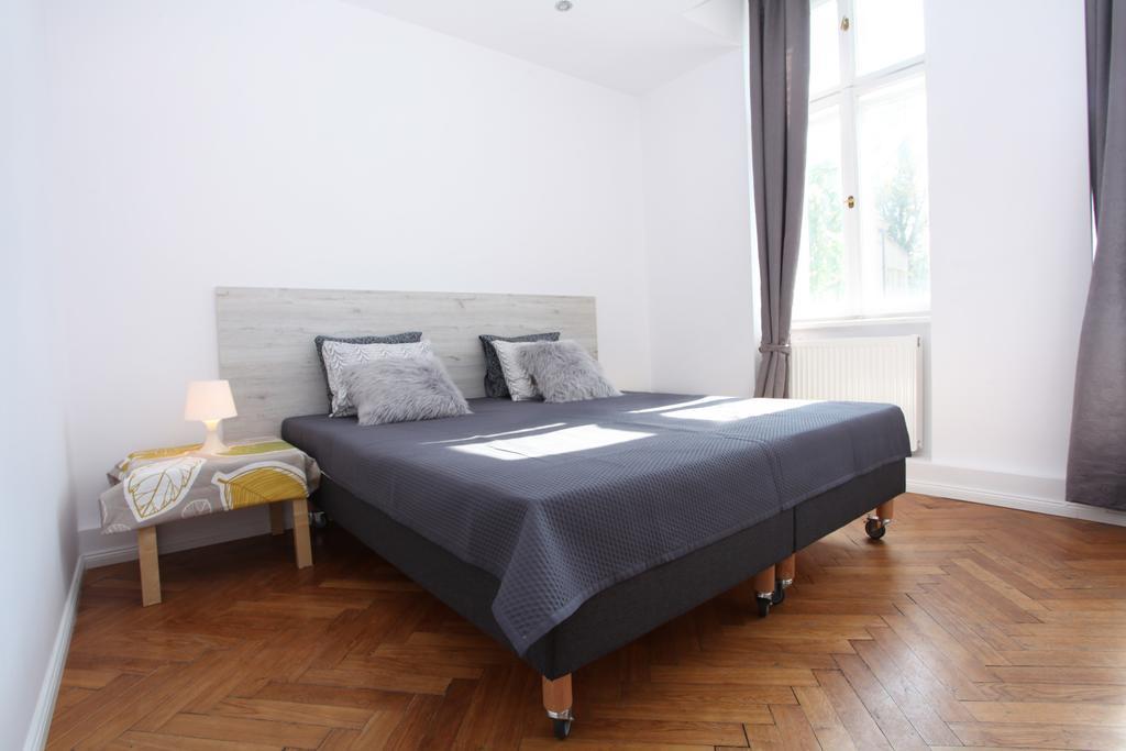 Апартаменты Krakow Townhouse Экстерьер фото