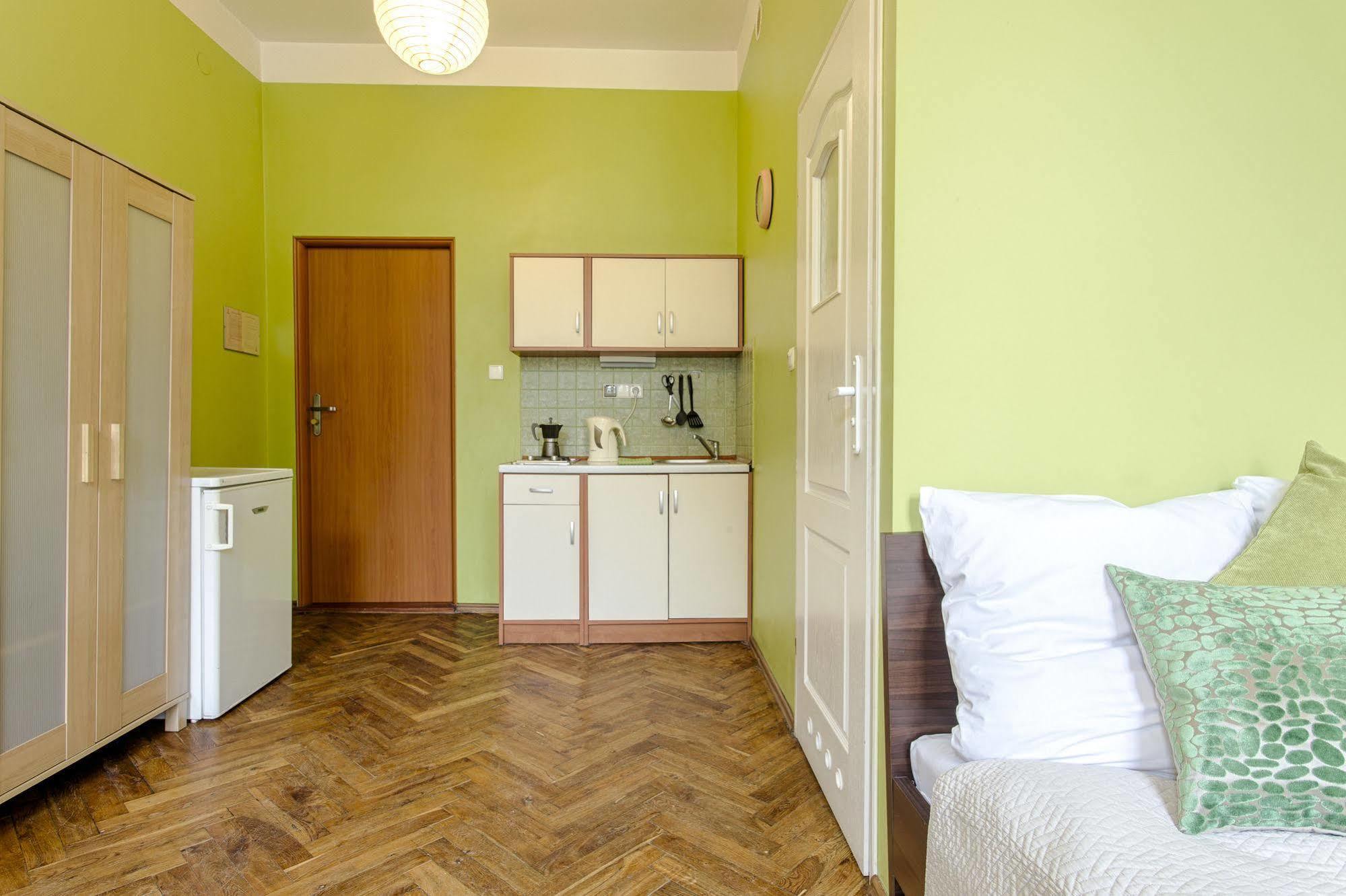 Апартаменты Krakow Townhouse Экстерьер фото
