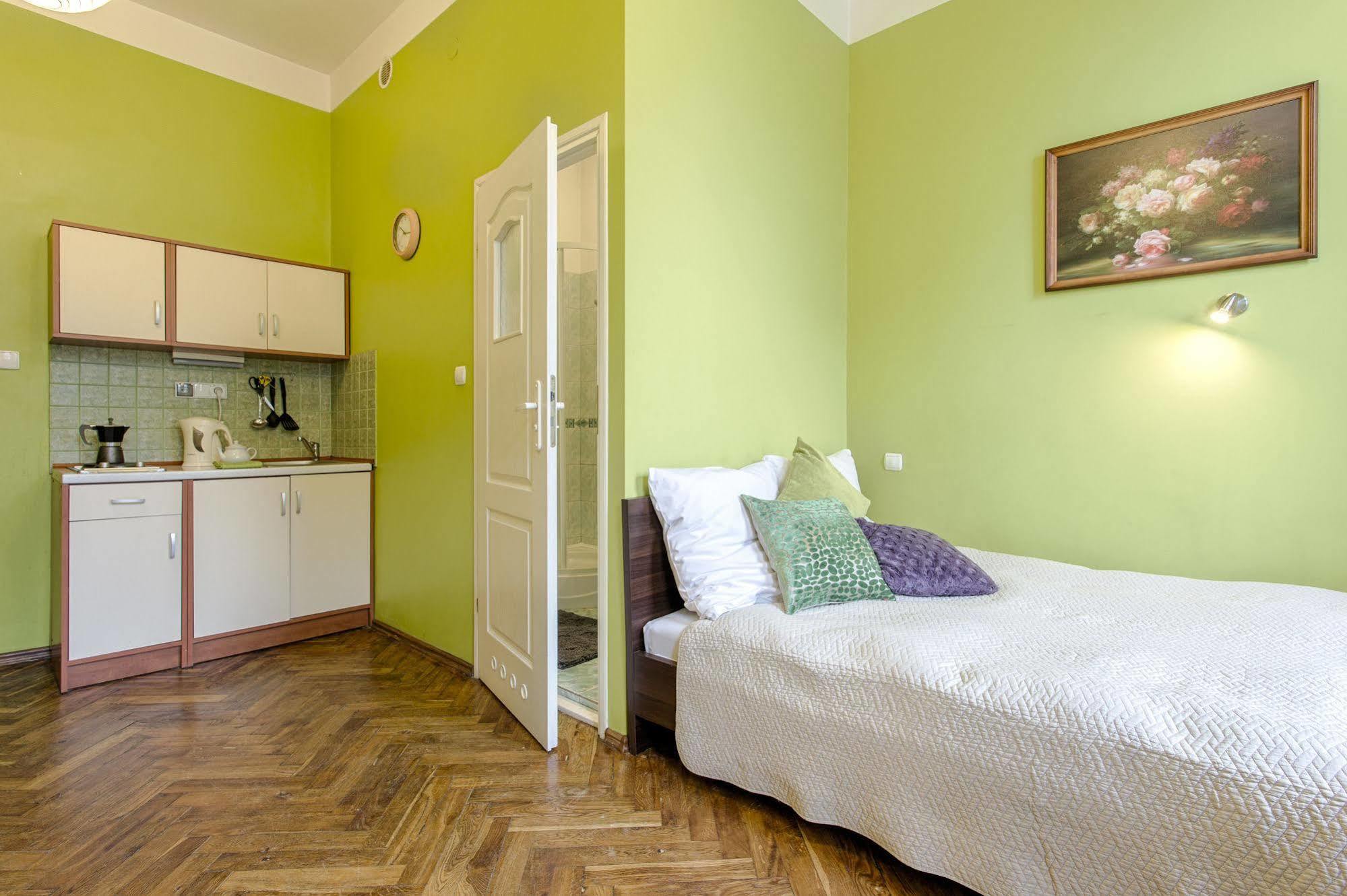 Апартаменты Krakow Townhouse Экстерьер фото